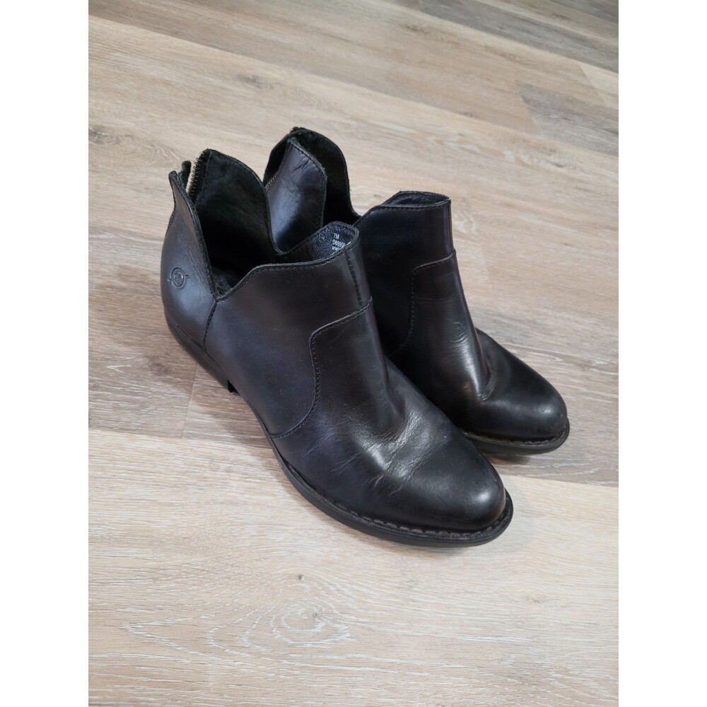 Born Black Leather Ankle Bootie Zip Size 7 Heel Whimsigoth Witchy Punk Grunge